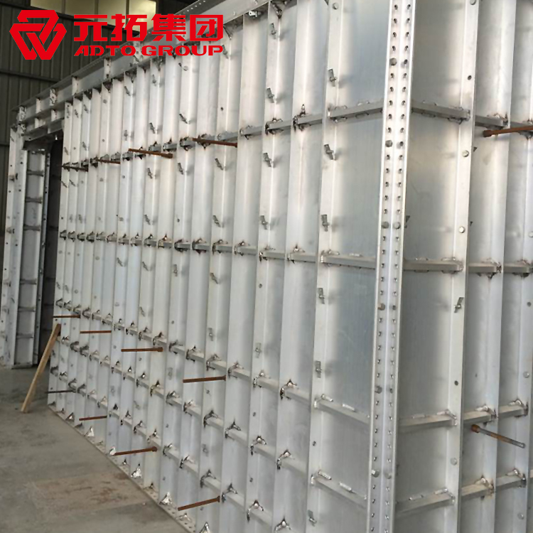 元拓品牌建筑模板的優(yōu)勢(shì)